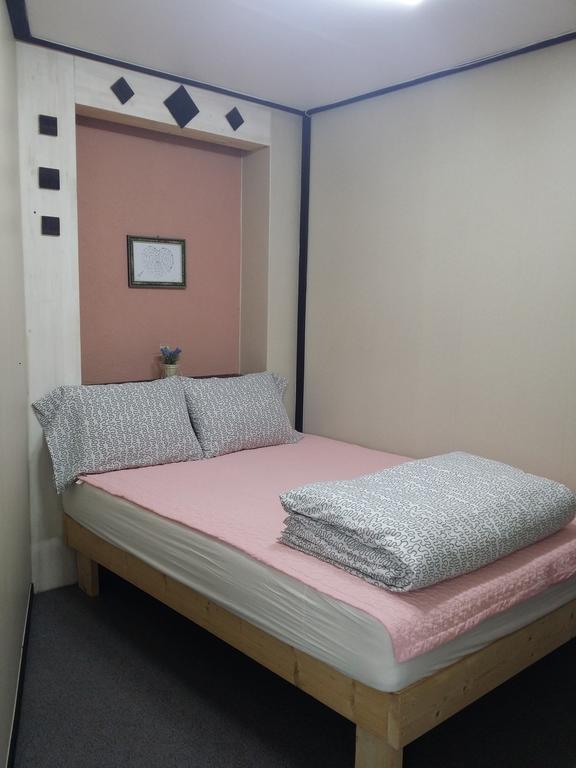 Jeju Airport Mira Guesthouse Экстерьер фото