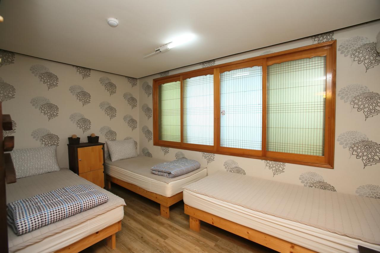 Jeju Airport Mira Guesthouse Экстерьер фото